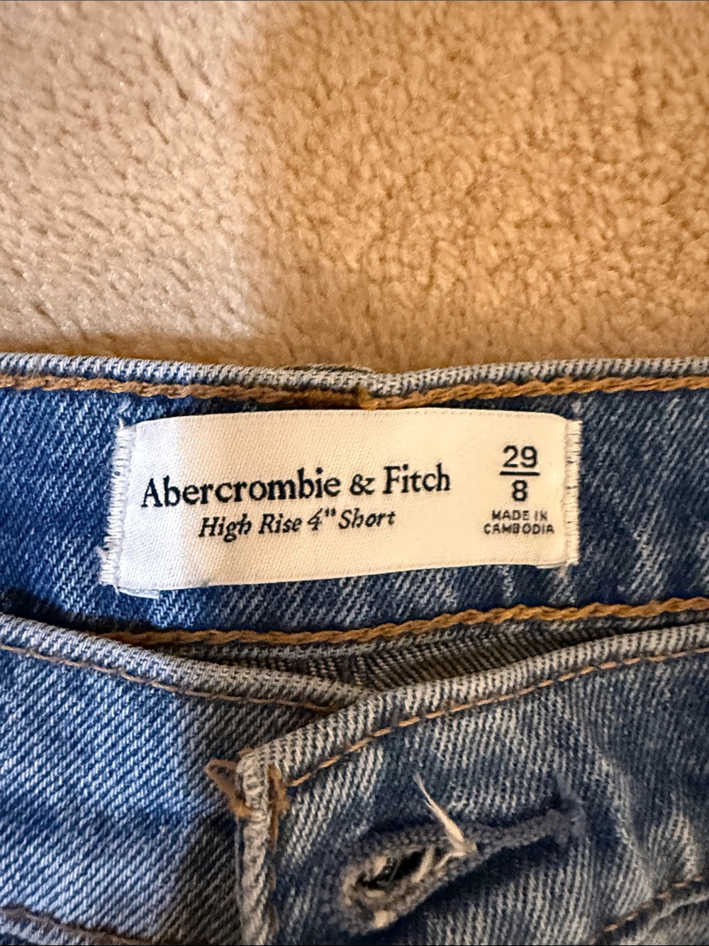 Abercrombie & Fitch light blue frayed denim shorts - Picture 2 of 4